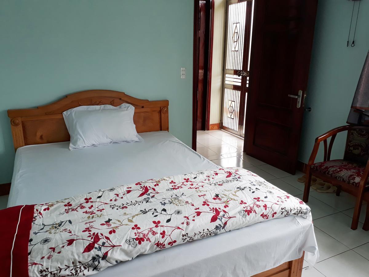 Khach San Hung Van - Bac Kan City Motel Bagian luar foto