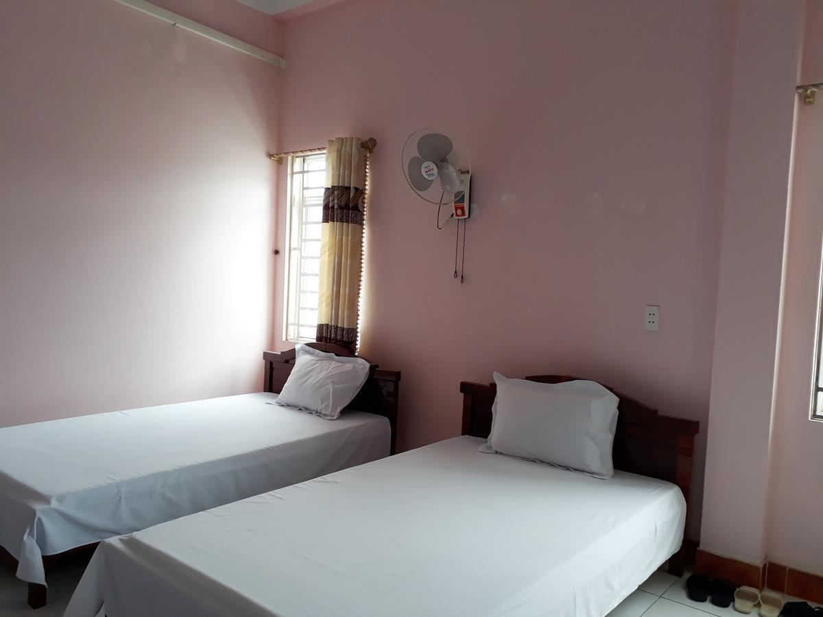 Khach San Hung Van - Bac Kan City Motel Bagian luar foto